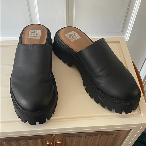 DV by Dolce Vita Black Chunky Mules - Picture 1 of 5
